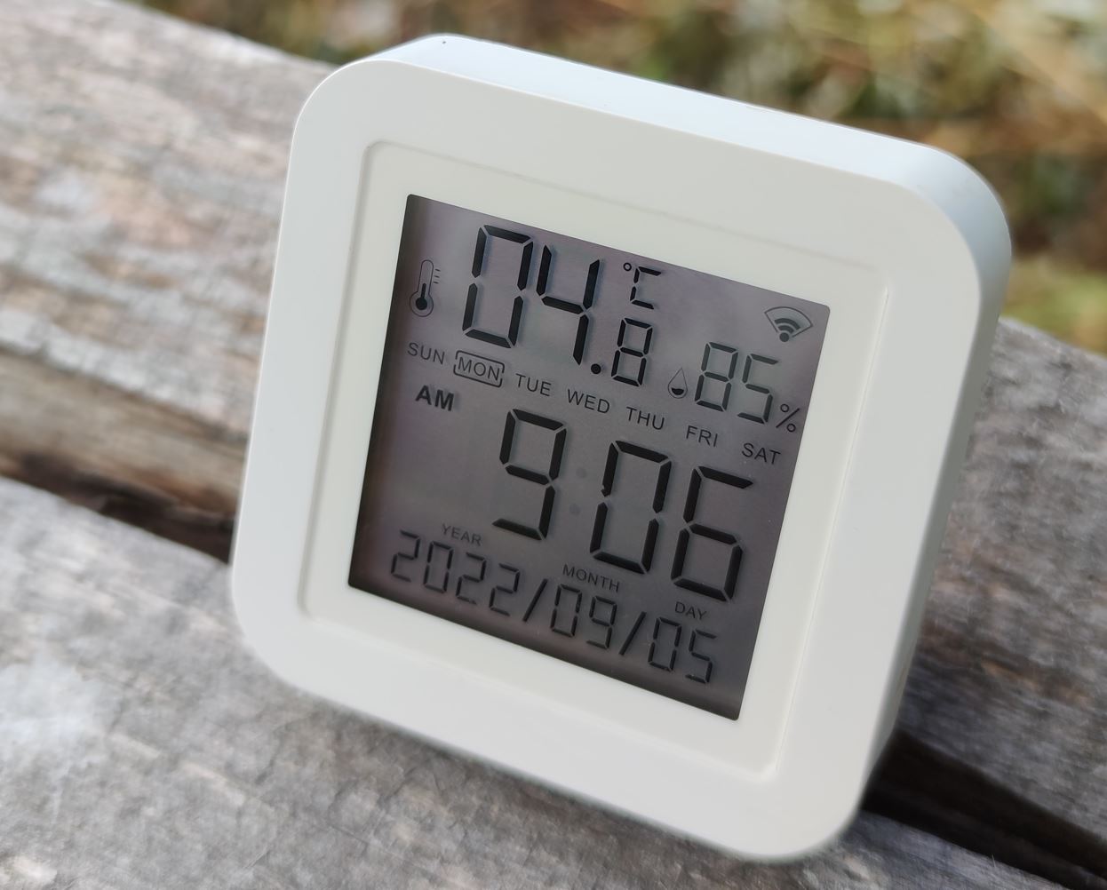 Test: Tuyas temperatur och luftfuktighetssensor